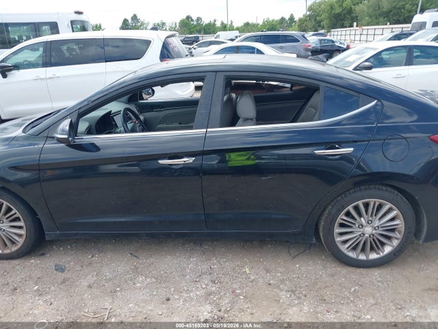 2017 Hyundai Elantra Limited მანქანა იყიდება აუქციონზე, vin: KMHD84LF2HU065241, აუქციონის ნომერი: 45169203