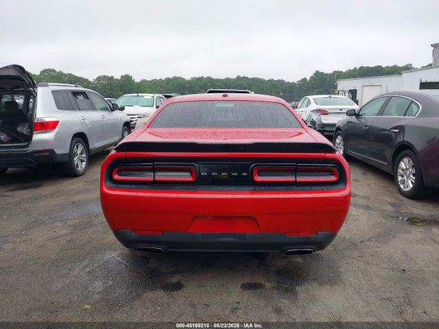 2015 Dodge Challenger Sxt მანქანა იყიდება აუქციონზე, vin: 2C3CDZAG2FH728168, აუქციონის ნომერი: 45169218
