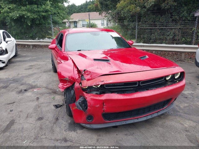 2015 Dodge Challenger Sxt მანქანა იყიდება აუქციონზე, vin: 2C3CDZAG2FH728168, აუქციონის ნომერი: 45169218