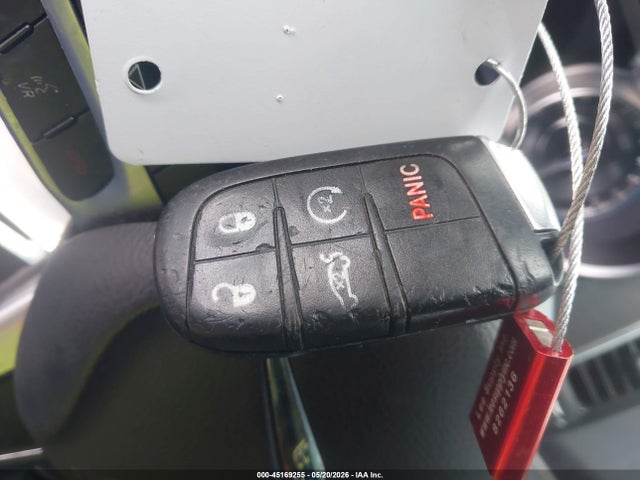 45169255 :رقم المزاد ، 2C3CCAEG2HH549937 vin ، 2017 Chrysler 300c مزاد بيع