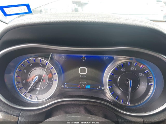 45169255 :رقم المزاد ، 2C3CCAEG2HH549937 vin ، 2017 Chrysler 300c مزاد بيع