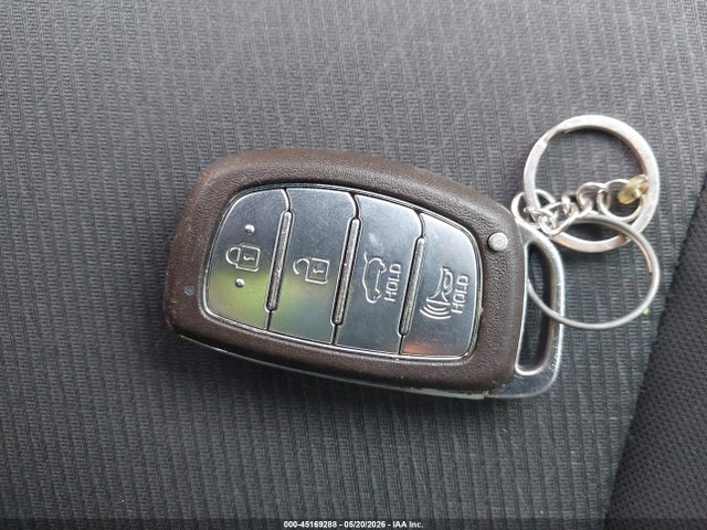 45169288 :رقم المزاد ، KM8J33A23HU517564 vin ، 2017 Hyundai Tucson Sport مزاد بيع