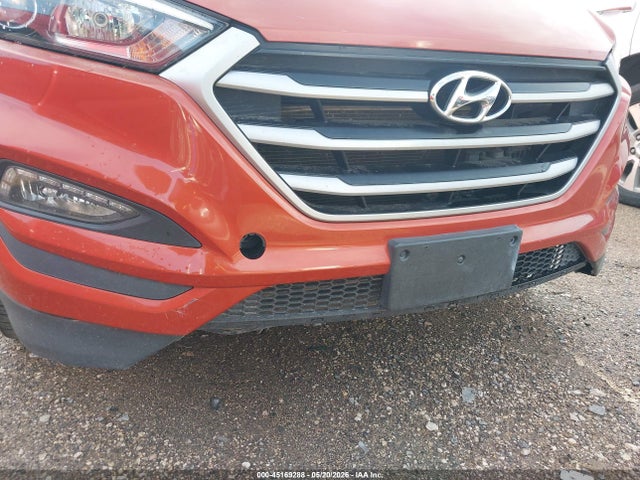 45169288 :رقم المزاد ، KM8J33A23HU517564 vin ، 2017 Hyundai Tucson Sport مزاد بيع