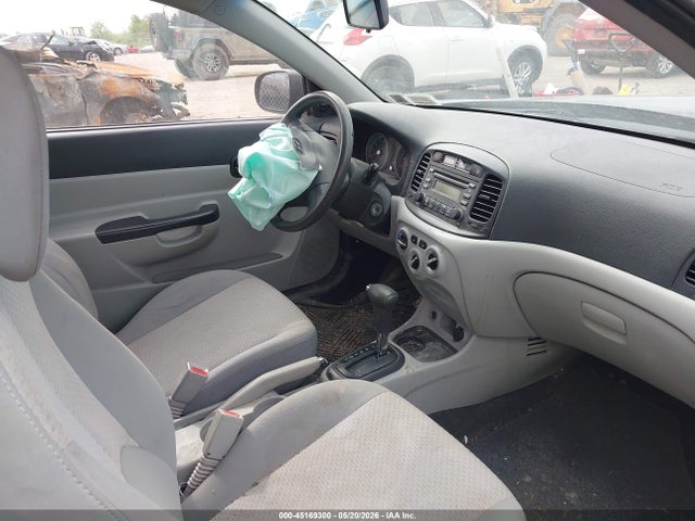2010 Hyundai Accent Gs მანქანა იყიდება აუქციონზე, vin: KMHCM3AC0AU157755, აუქციონის ნომერი: 45169300