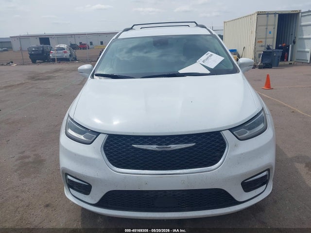 Продаж на аукціоні авто 2022 Chrysler Pacifica Touring L, vin: 2C4RC1BG7NR158363, номер лоту: 45169308