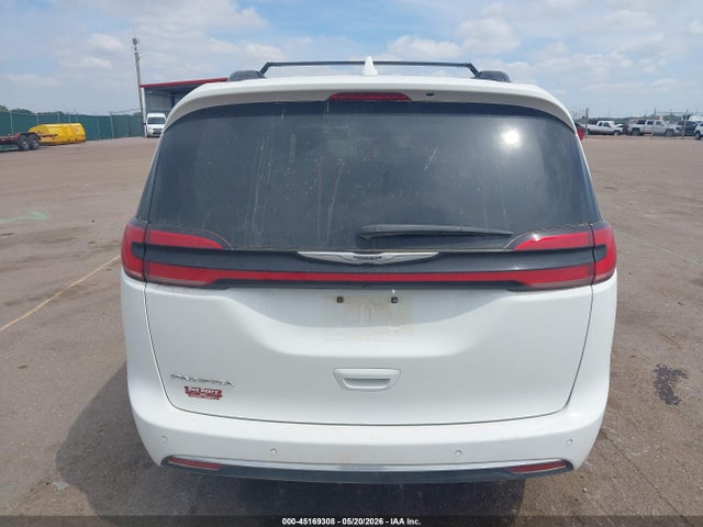 Продаж на аукціоні авто 2022 Chrysler Pacifica Touring L, vin: 2C4RC1BG7NR158363, номер лоту: 45169308