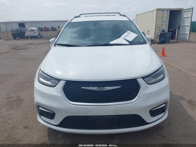 Продаж на аукціоні авто 2022 Chrysler Pacifica Touring L, vin: 2C4RC1BG7NR158363, номер лоту: 45169308