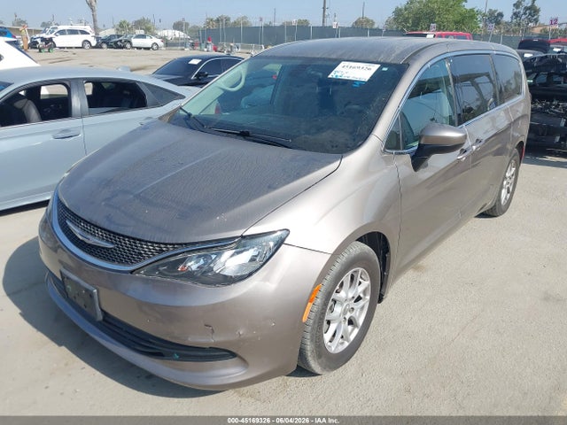 2017 Chrysler Pacifica Touring მანქანა იყიდება აუქციონზე, vin: 2C4RC1DG9HR544266, აუქციონის ნომერი: 45169326
