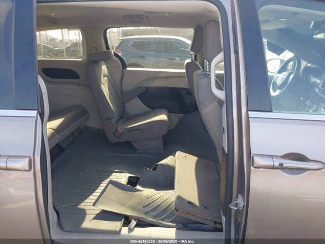 2017 Chrysler Pacifica Touring მანქანა იყიდება აუქციონზე, vin: 2C4RC1DG9HR544266, აუქციონის ნომერი: 45169326