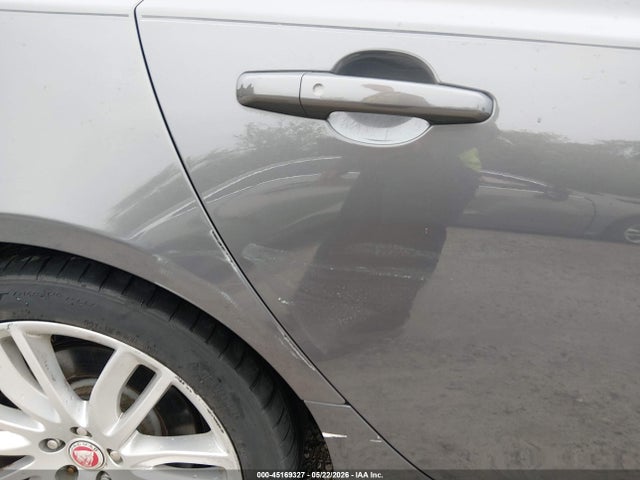 45169327 :رقم المزاد ، SAJBK4BV7GCY16152 vin ، 2016 Jaguar Xf 35t Prestige مزاد بيع
