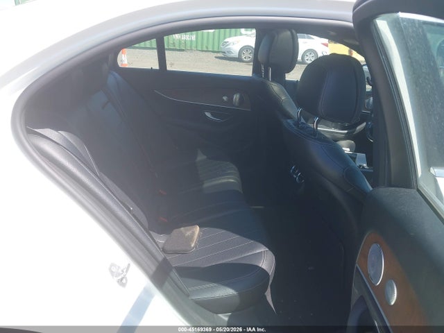 2017 Mercedes-benz E 300 4matic მანქანა იყიდება აუქციონზე, vin: WDDZF4KB2HA188009, აუქციონის ნომერი: 45169369