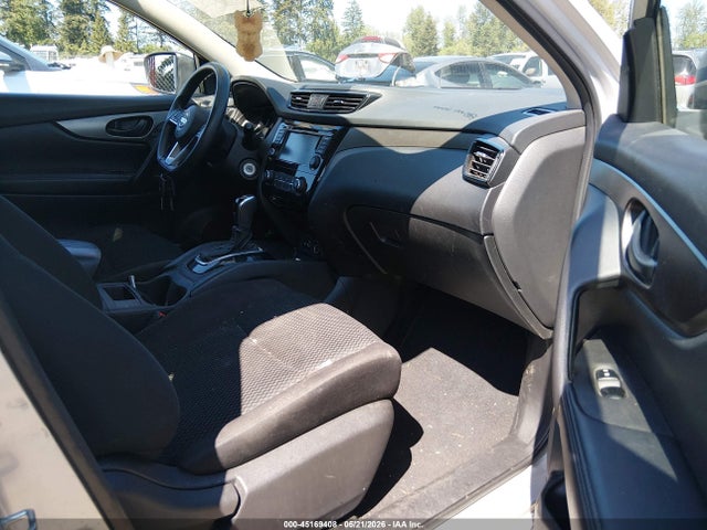 JN1BJ1CR1KW318606 Nissan Rogue Sport S