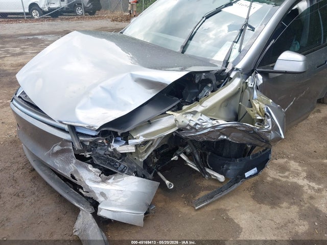 Tesla Model Y 2026 7SAYGDEE1TA447095 Image 6