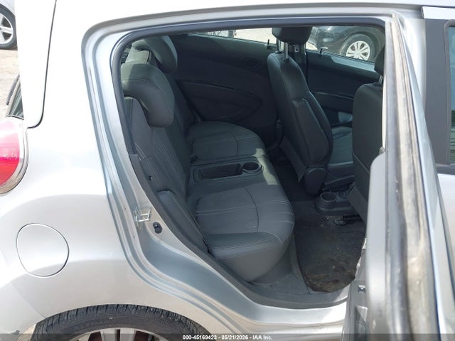 KL8CD6S95FC733287 Chevrolet Spark 1lt Cvt