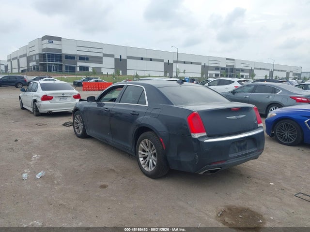 45169453 :رقم المزاد ، 2C3CCAAG7JH208223 vin ، 2018 Chrysler 300 Touring مزاد بيع