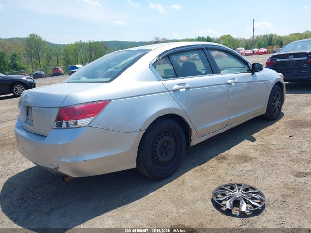 45169457 :رقم المزاد ، 1HGCP26378A151737 vin ، 2008 Honda Accord 2.4 Lx مزاد بيع
