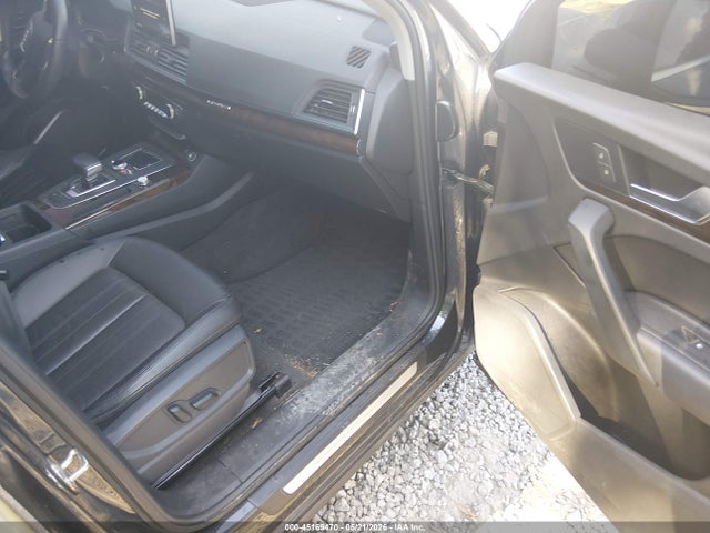 Продаж на аукціоні авто 2018 Audi Q5 2.0t Premium/2.0t Tech Premium, vin: WA1BNAFY4J2227818, номер лоту: 45169470