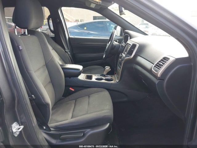 Продаж на аукціоні авто 2016 Jeep Grand Cherokee Laredo, vin: 1C4RJFAG2GC332680, номер лоту: 45169475