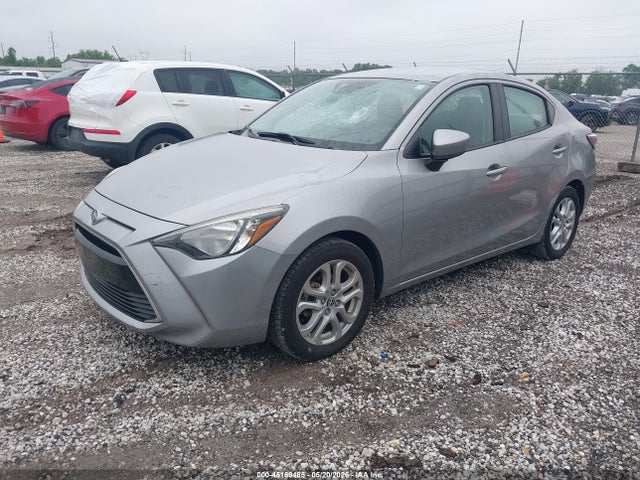 2016 Scion Ia მანქანა იყიდება აუქციონზე, vin: 3MYDLBZV6GY136721, აუქციონის ნომერი: 45169485