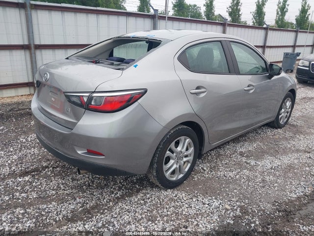 2016 Scion Ia მანქანა იყიდება აუქციონზე, vin: 3MYDLBZV6GY136721, აუქციონის ნომერი: 45169485