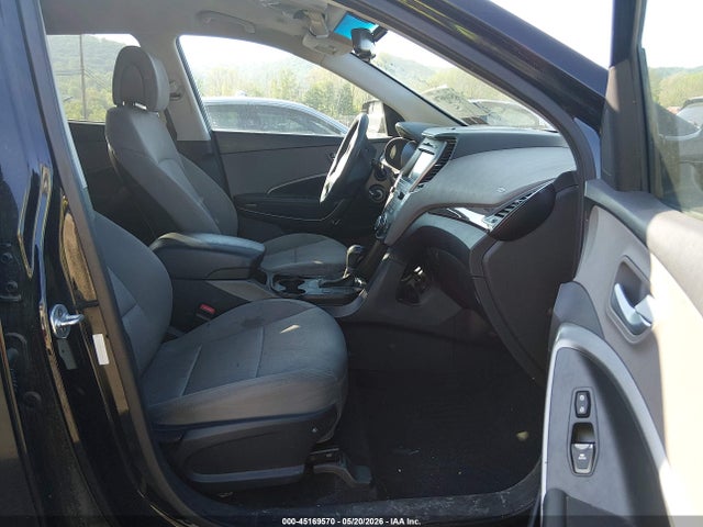 Продаж на аукціоні авто 2017 Hyundai Santa Fe Sport 2.4l, vin: 5XYZUDLB6HG383514, номер лоту: 45169570