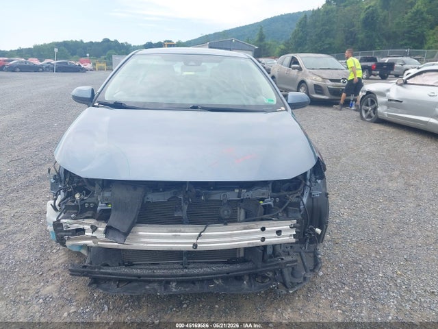 2021 Toyota Corolla Le მანქანა იყიდება აუქციონზე, vin: 5YFEPMAE6MP213954, აუქციონის ნომერი: 45169586