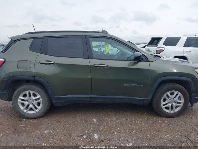 3C4NJCAB4JT500039 Jeep Compass Sport Fwd