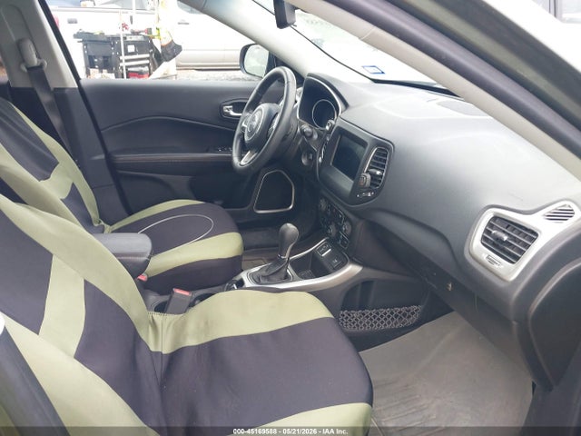 3C4NJCAB4JT500039 Jeep Compass Sport Fwd