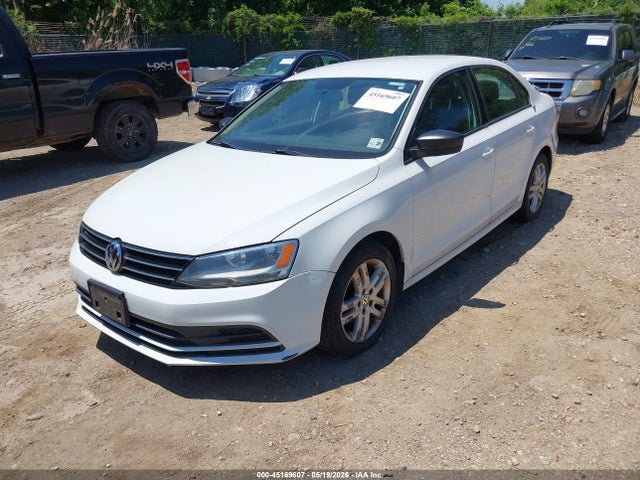 2015 Volkswagen Jetta 2.0l S მანქანა იყიდება აუქციონზე, vin: 3VW2K7AJ4FM252663, აუქციონის ნომერი: 45169607