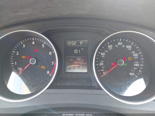 2015 Volkswagen Jetta 2.0l S მანქანა იყიდება აუქციონზე, vin: 3VW2K7AJ4FM252663, აუქციონის ნომერი: 45169607