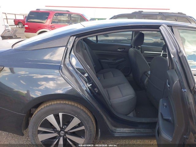 45169620 :رقم المزاد ، 1N4BL4DV5NN387450 vin ، 2022 Nissan Altima Sv Fwd مزاد بيع