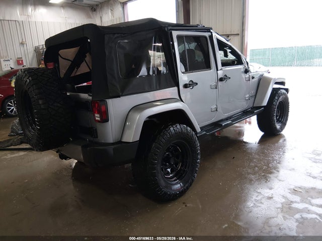 1C4BJWEG7HL738581 Jeep Wrangler Unlimited Sahara 4x4