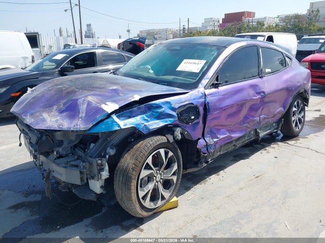2022 Ford Mustang Mach-e Premium მანქანა იყიდება აუქციონზე, vin: 3FMTK3SS2NMA43732, აუქციონის ნომერი: 45169647