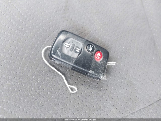 2015 Toyota Prius Plug-in მანქანა იყიდება აუქციონზე, vin: JTDKN3DP7F3067012, აუქციონის ნომერი: 45169648