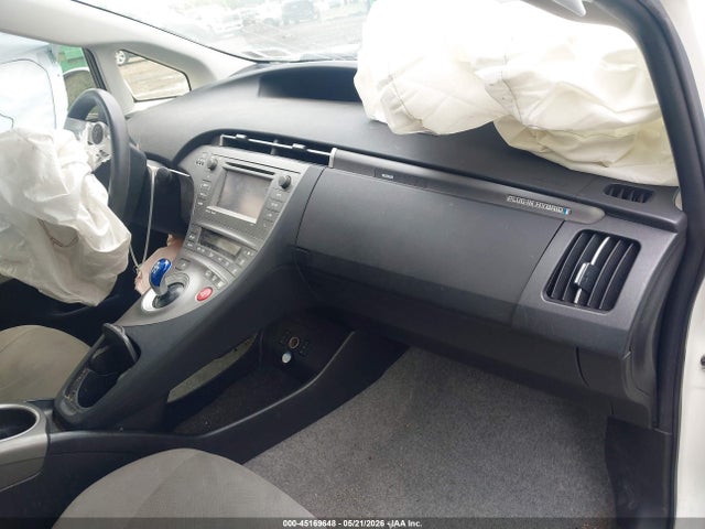 2015 Toyota Prius Plug-in მანქანა იყიდება აუქციონზე, vin: JTDKN3DP7F3067012, აუქციონის ნომერი: 45169648