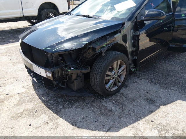45169687 :رقم المزاد ، 5NPD84LF6HH129800 vin ، 2017 Hyundai Elantra Se مزاد بيع