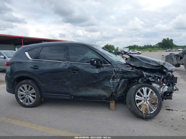 Продажа на аукционе авто 2022 Mazda Cx-5 2.5 Turbo Signature, vin: JM3KFBXY4N0586635, номер лота: 45169709