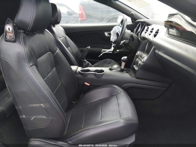 Продаж на аукціоні авто 2019 Ford Mustang Gt Premium, vin: 1FATP8FF4K5104764, номер лоту: 45169718