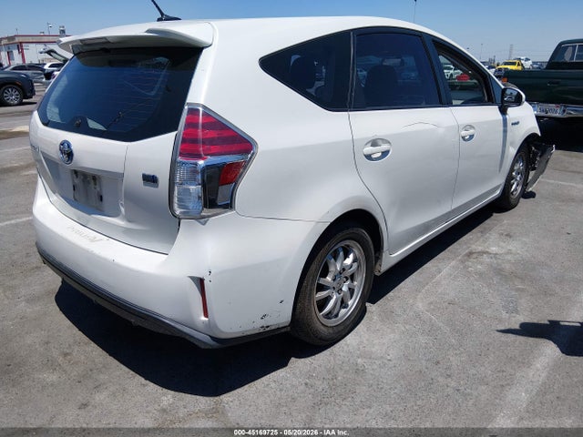JTDZN3EU6GJ051125 Toyota Prius V Three