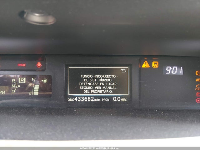 JTDZN3EU6GJ051125 Toyota Prius V Three