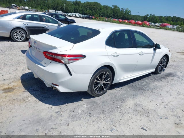 Auction sale of the 2018 Toyota Camry Se, vin: 4T1B11HK3JU115845, lot number: 45169757