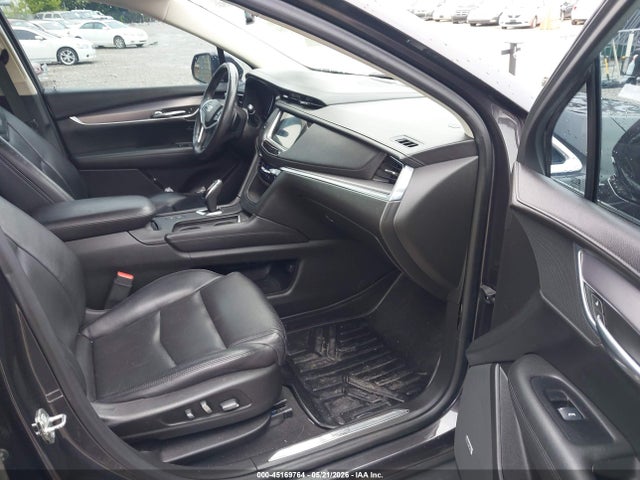 Продажа на аукционе авто 2017 Cadillac Xt5 Premium Luxury, vin: 1GYKNCRS1HZ199996, номер лота: 45169764