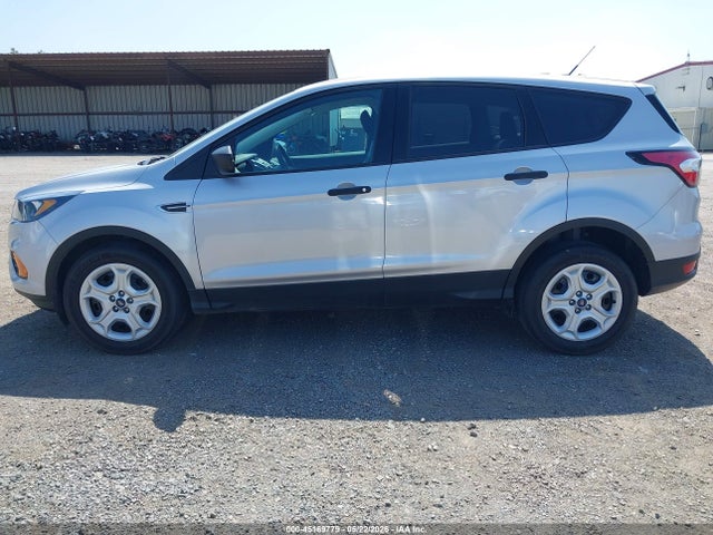 Продажа на аукционе авто 2018 Ford Escape S, vin: 1FMCU0F74JUD08414, номер лота: 45169779