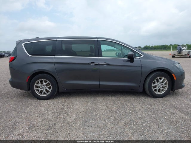 Chrysler Voyager Lx 2021 2C4RC1CG0MR577765 Image 13