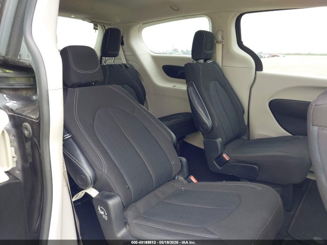 2C4RC1CG0MR577765 Chrysler Voyager Lx