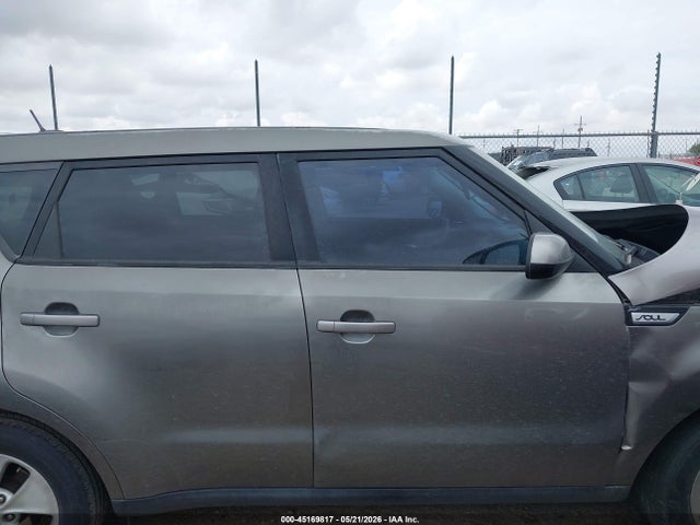 45169817 :رقم المزاد ، KNDJN2A25F7205055 vin ، 2015 Kia Soul ! مزاد بيع