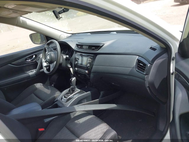 2017 Nissan Rogue S მანქანა იყიდება აუქციონზე, vin: KNMAT2MV4HP510626, აუქციონის ნომერი: 45169831