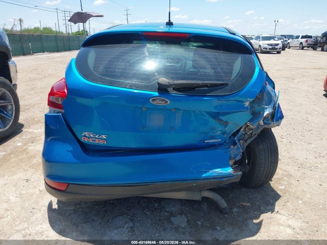 Ford FOCUS SE 2016 1FADP3K26GL351670 Image 17