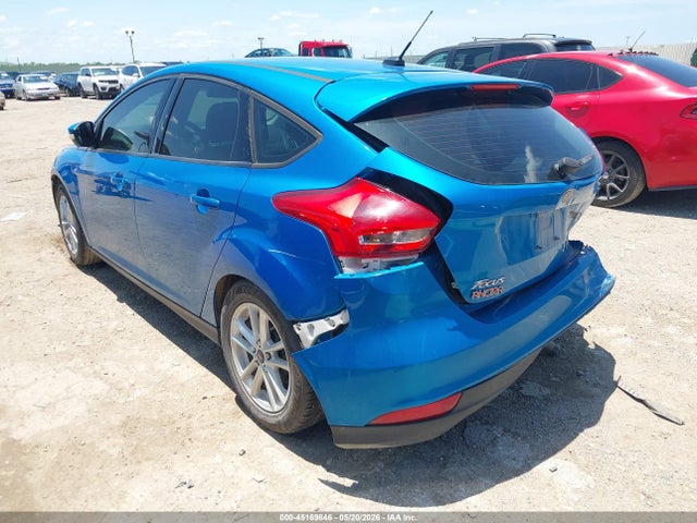 Ford FOCUS SE 2016 1FADP3K26GL351670 Image 3