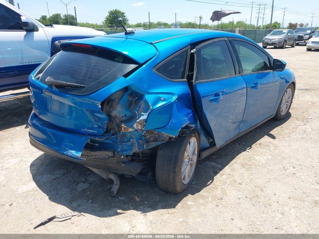 Ford FOCUS SE 2016 1FADP3K26GL351670 Image 4